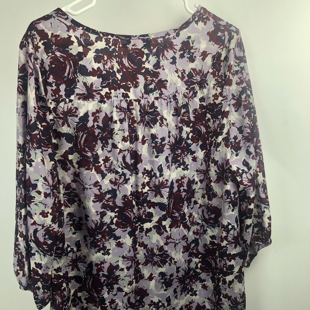 White stag women top-size large (12-14)
